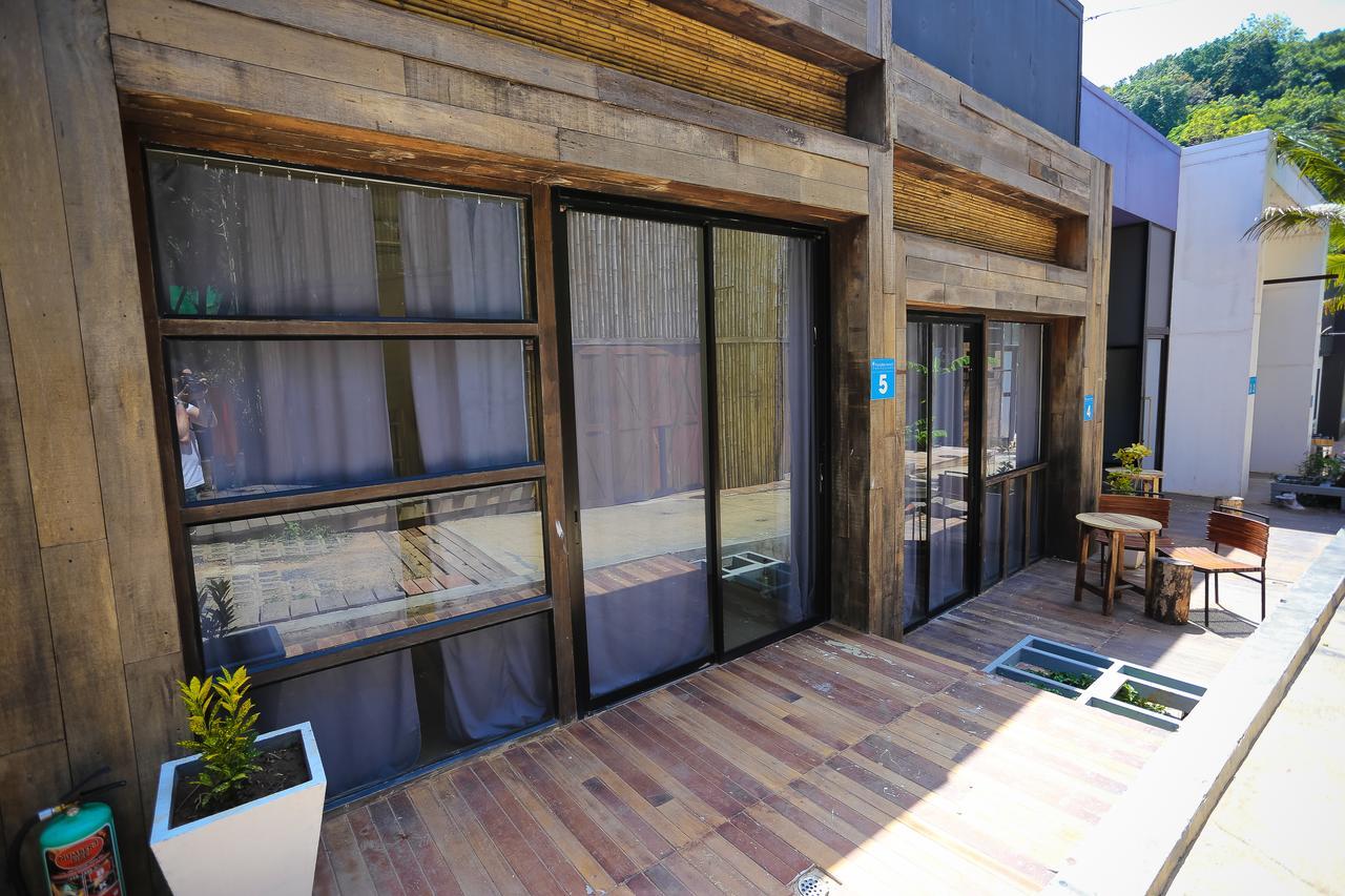 Paradise Beach Backpackers Hostel Patong Exterior foto
